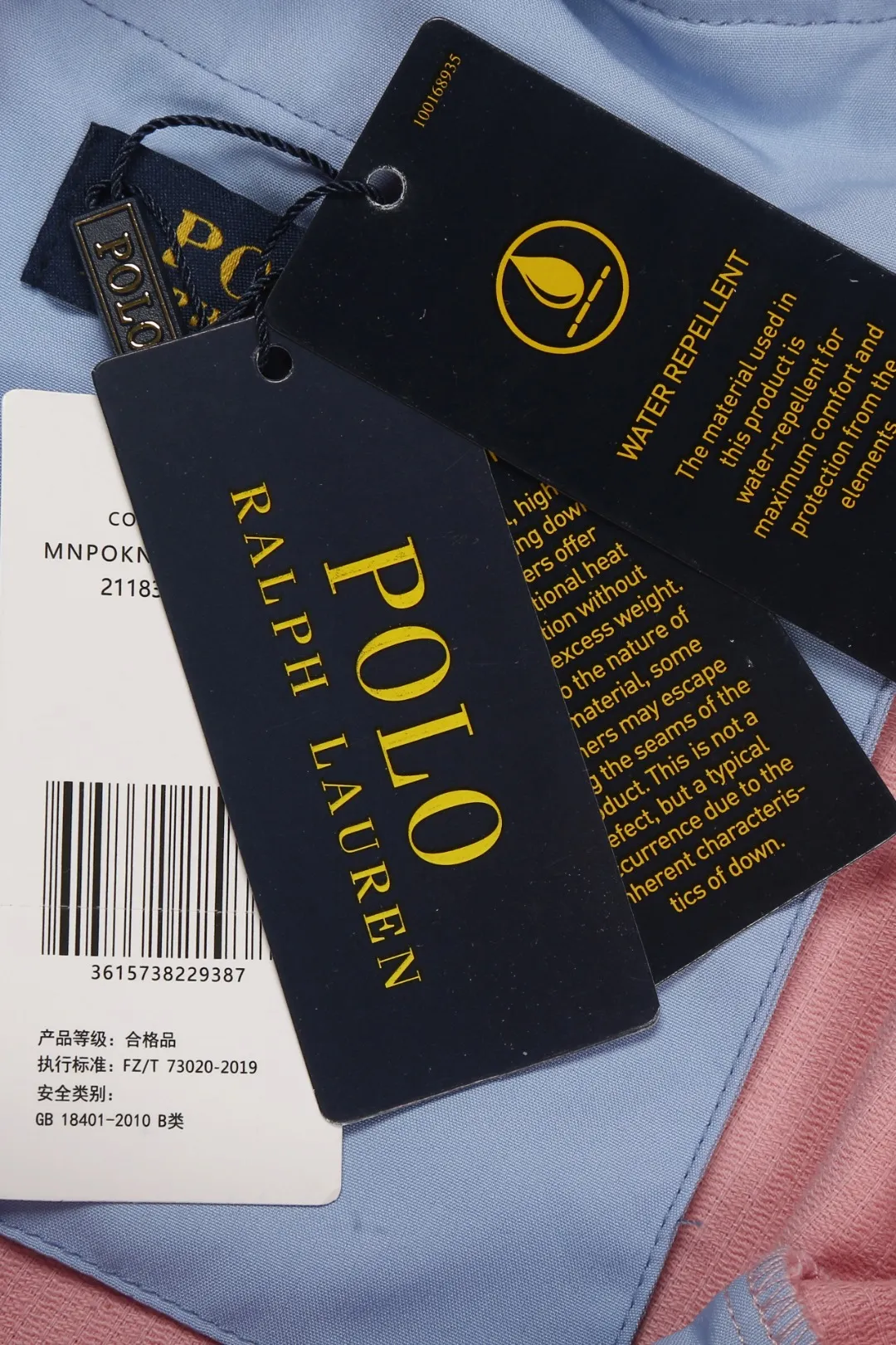 P190 Actual photo [Hot in summer] Style number: 25053# Color: Dark blue/off-white/light pink/coffee size: S to 1.2 Bronze gas eyes Customized brand RL letter pendant clock Green cotton waist rope ✅ - 100% restored workmanship A-line five-point fit Double pockets on the back Double stitched light independent waistband ✅ - RL/corduroy summer shorts Full of loose elastic band style Stiff version super neat Suede texture high-end pull-up matching shirt T-shirt Long-sleeved N-kind style Super feel on the upper body The laziness makes me feel full. The colors are super refreshing and clean. It has a high-quality texture.